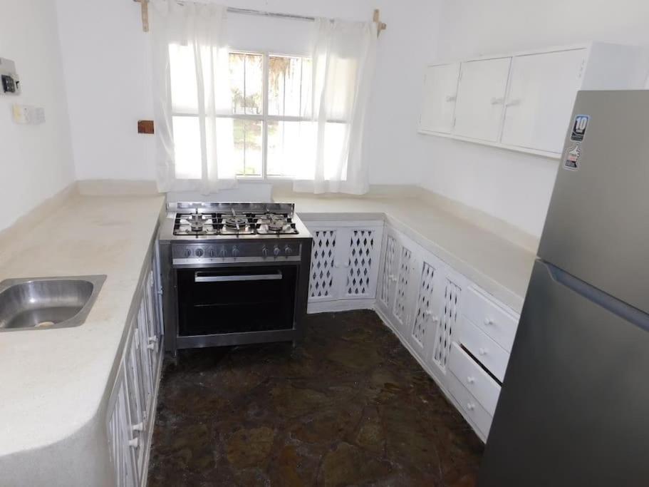 Holiday Home In Malindi Mambrui Экстерьер фото