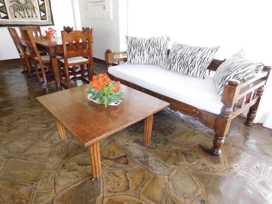 Holiday Home In Malindi Mambrui Экстерьер фото